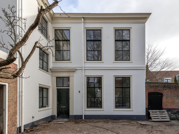 Van pastorie naar luxe woonhuis in Wassenaar